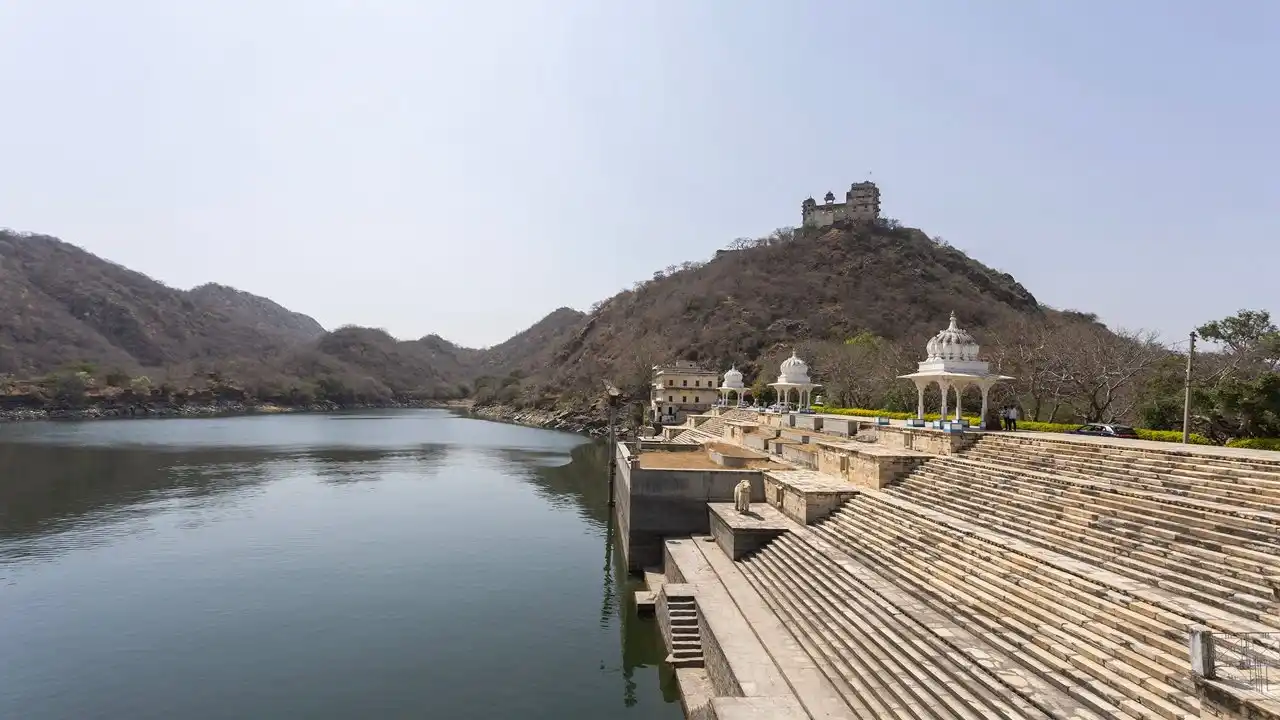 Jaisamand Lake