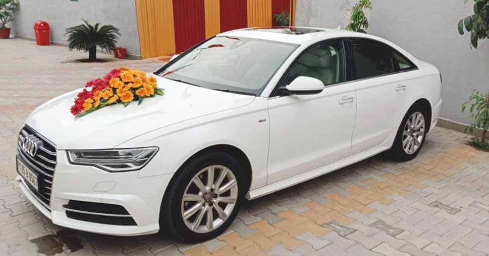 Luxury Car Rentals Udaipur