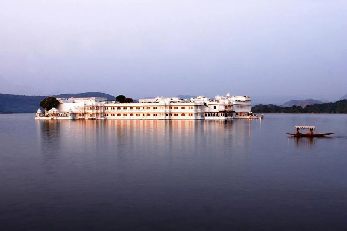 Udaipur Sightseen Tour